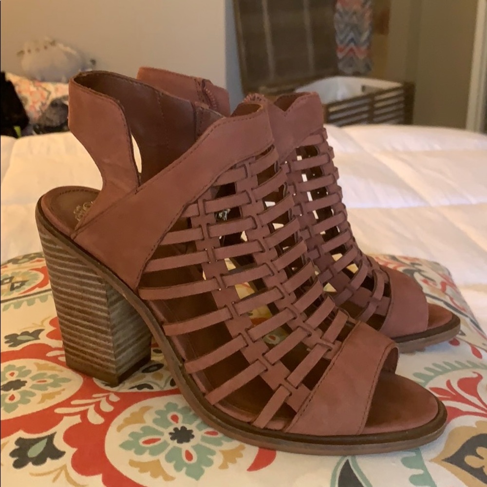 Vince Camuto heels
